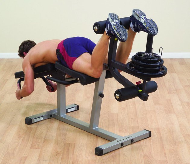 Cкамья для тренировки мышц ног Body Solid GLCE-365